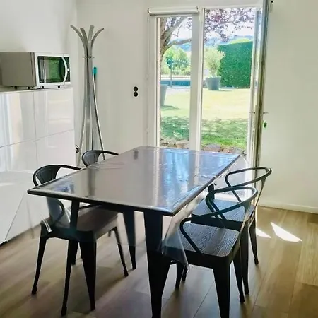 Cozy Апартаменты *